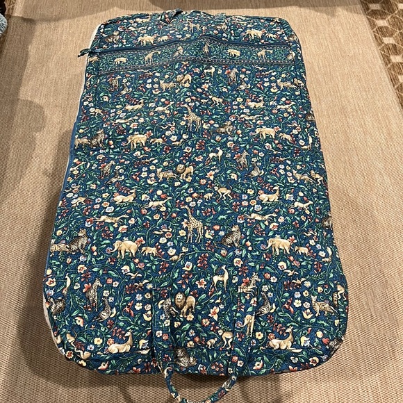 Vera Bradley Bags Vera Bradley Animal Kingdom Foldable Garment Bag Poshmark